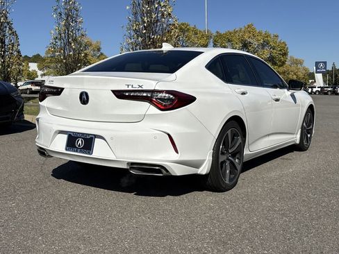 New 2025 Acura TLX w/ Technology Package FWD image 3