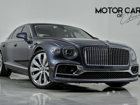 Used 2020 Bentley Flying Spur W12 image 1