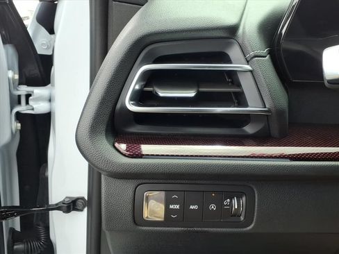 New 2026 Chevrolet Traverse Z71 w/ Enhanced Driving Package AWD/4WD image 28