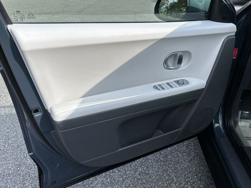 Certified 2024 Hyundai Ioniq 5 SE AWD/4WD image 15