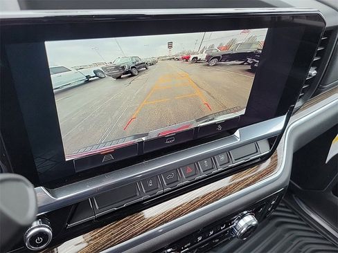 New 2026 GMC Sierra 2500 SLE w/ SLE Value Package; image 26