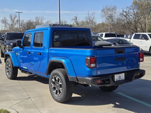 New 2026 Jeep Gladiator Sport image 3