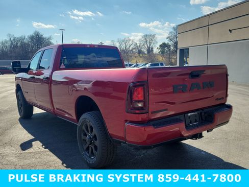 New 2026 RAM 2500 Big Horn AWD/4WD image 5