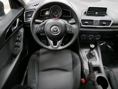 Used 2014 MAZDA MAZDA3 i Touring FWD image 11