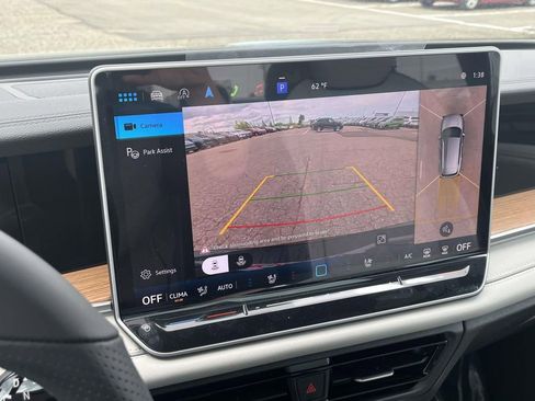 New 2026 Volkswagen Tiguan SEL R-Line AWD/4WD image 19