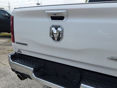 Certified 2021 RAM 1500 Laramie image 18