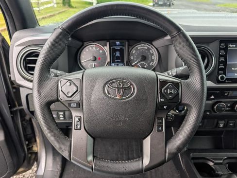 Used 2021 Toyota Tacoma TRD Sport AWD/4WD image 21