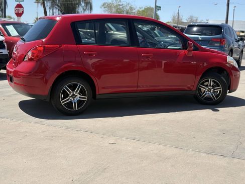 Used 2009 Nissan Versa 1.8 S w/ PWR Pkg image 4