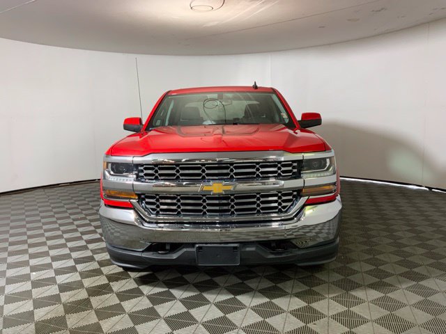Used 2018 Chevrolet Silverado 1500 LT RWD image 2