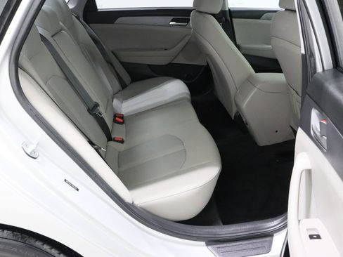Used 2018 Hyundai Sonata SE image 31