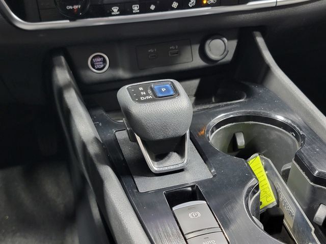 Used 2021 Nissan Rogue SV AWD/4WD image 22