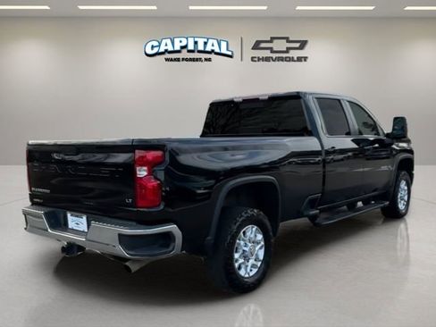 Used 2023 Chevrolet Silverado 2500 LT w/ Convenience Package image 5