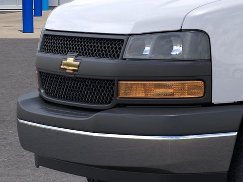 New 2026 Chevrolet Express 3500 w/ Power Convenience Package RWD image 14
