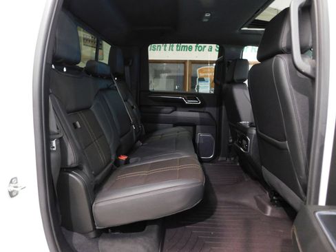 Used 2024 Chevrolet Silverado 2500 High Country w/ Technology Package AWD/4WD image 93