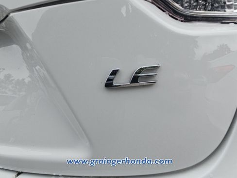Used 2024 Toyota Corolla LE FWD image 9