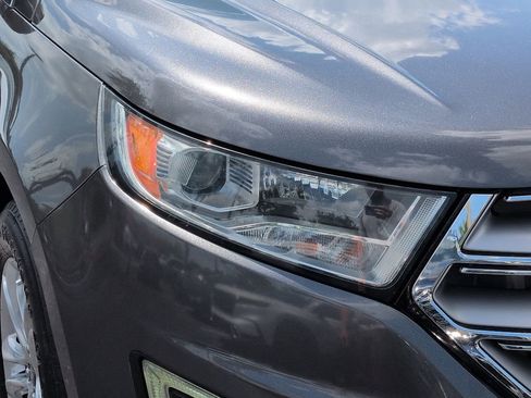 Used 2018 Ford Edge SEL w/ Equipment Group 201A FWD image 10