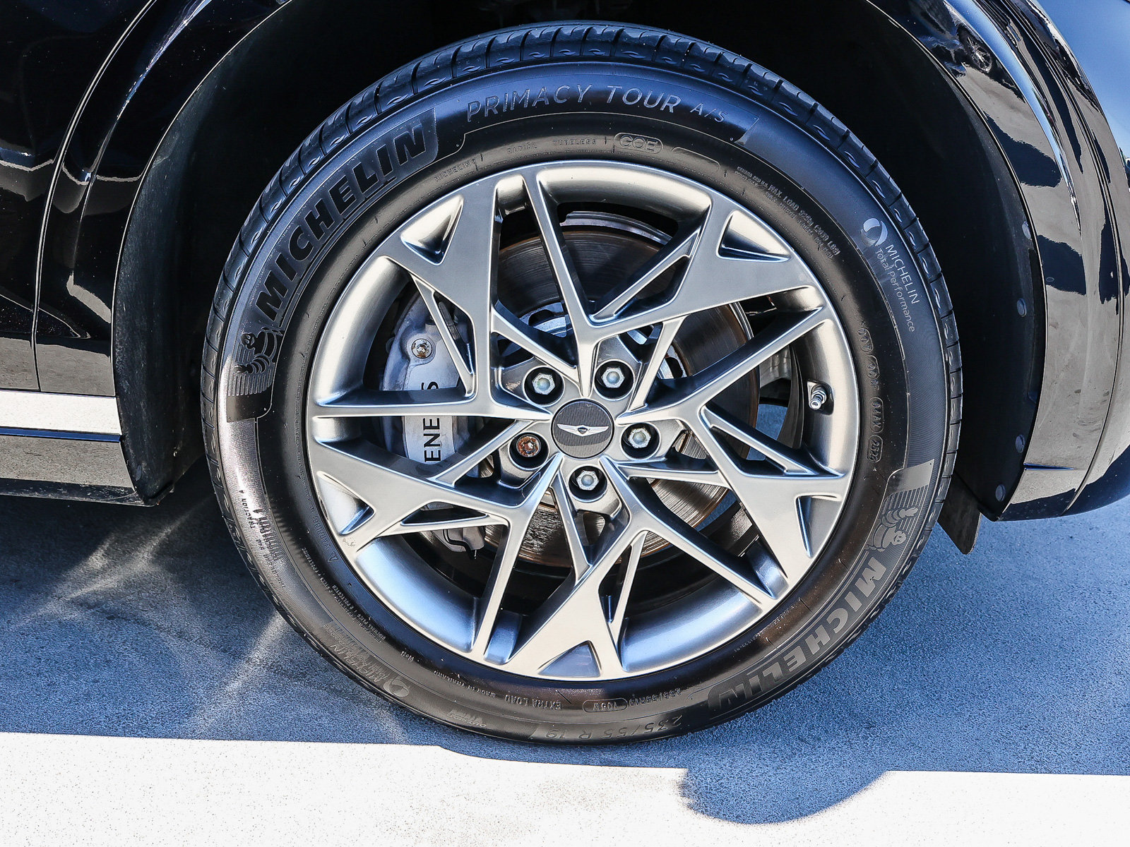 Used 2024 Genesis GV70 2.5T AWD/4WD image 9
