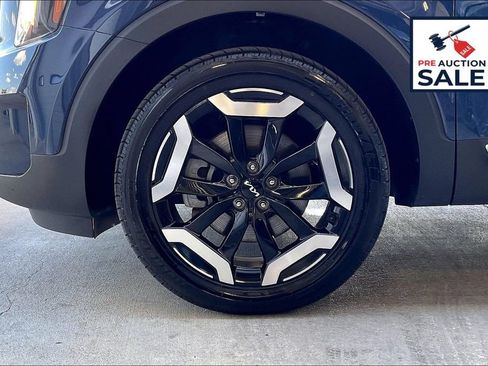 Used 2025 Kia Telluride S FWD image 8