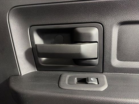 Used 2025 RAM 2500 Tradesman w/ Chrome Appearance Group image 20