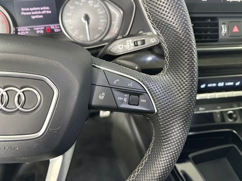 Used 2022 Audi SQ5 Premium w/ Convenience Package image 17