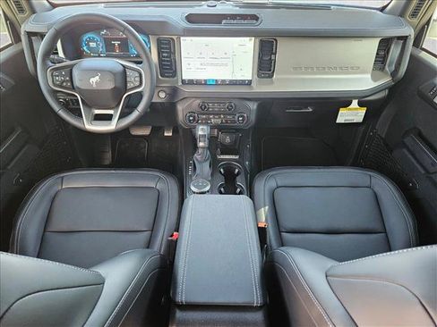 New 2026 Ford Bronco Outer Banks AWD/4WD image 15