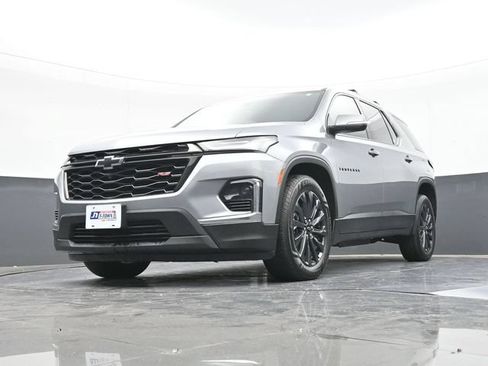 Used 2023 Chevrolet Traverse RS w/ LPO, Floor Liner Package AWD/4WD image 59