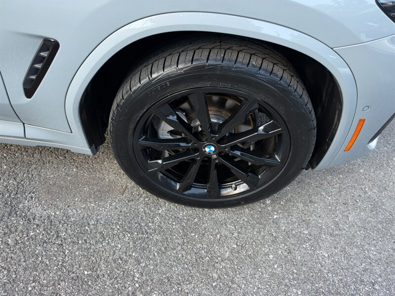 Used 2023 BMW X3 xDrive30i w/ M Sport Package AWD/4WD image 13