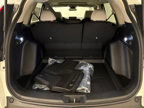 New 2026 Honda CR-V EX image 13