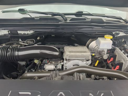 Used 2022 RAM 1500 Big Horn AWD/4WD image 31