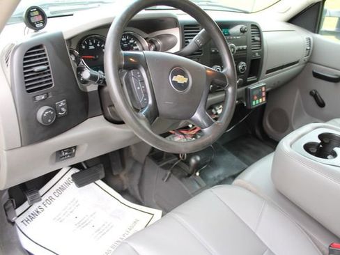 Used 2014 Chevrolet Silverado 3500 W/T image 16