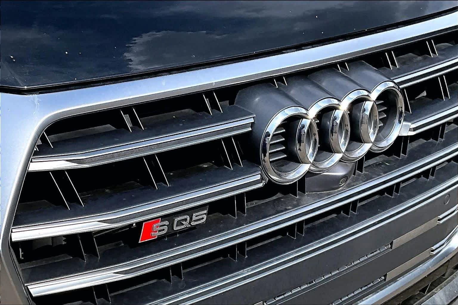 Used 2018 Audi SQ5 Prestige w/ Prestige Package AWD/4WD image 30