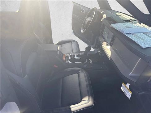 New 2026 Ford Bronco Outer Banks AWD/4WD image 25