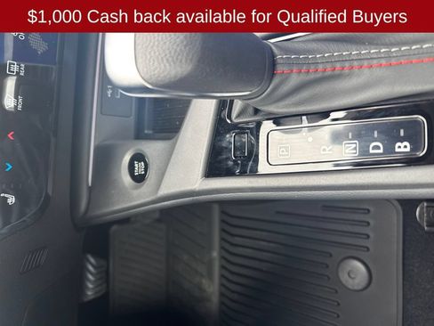 New 2026 Nissan Sentra SR w/ SR Premium Package FWD image 11