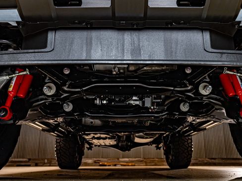 Used 2025 Toyota 4Runner TRD Off-Road Premium image 12