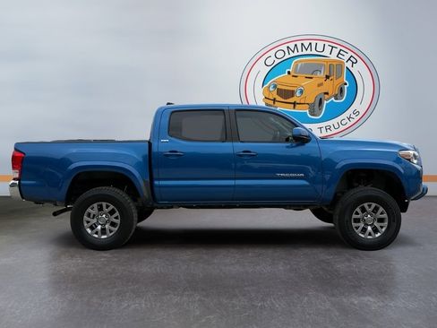 Used 2016 Toyota Tacoma SR5 image 6