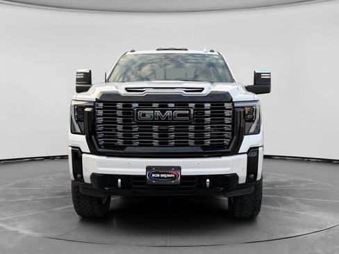Used 2025 GMC Sierra 2500 Denali Ultimate AWD/4WD image 8