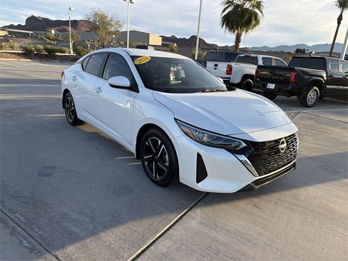 Used 2024 Nissan Sentra SV image 3