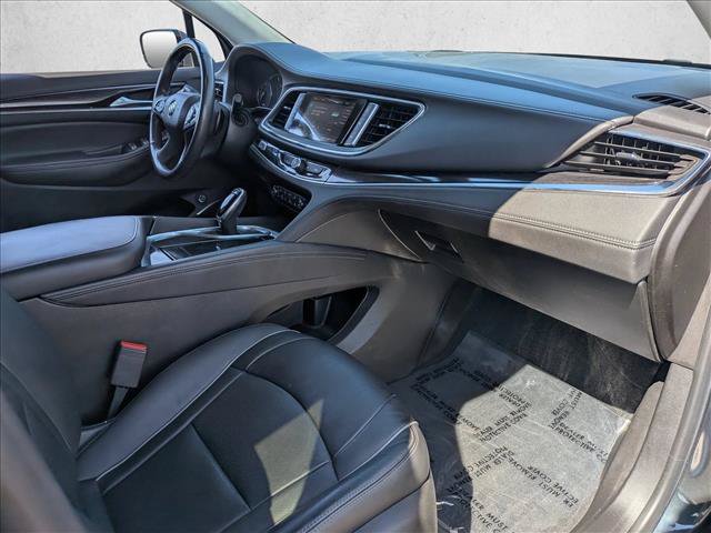 Used 2021 Buick Enclave Avenir w/ Avenir Technology Package AWD/4WD image 29