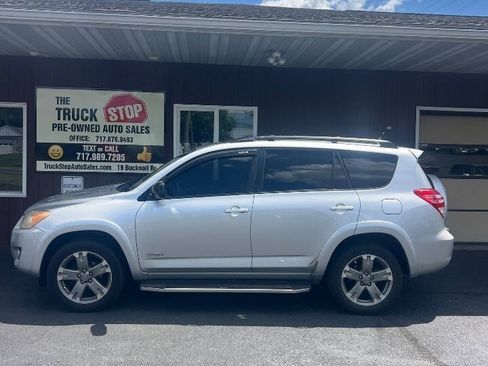 Used 2012 Toyota RAV4 Sport w/ Enhancement Value Pkg AWD/4WD image 3