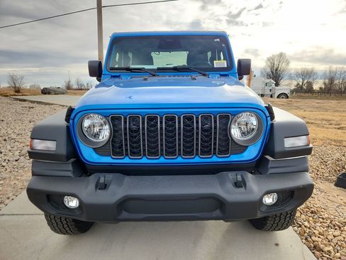 New 2026 Jeep Wrangler Sport AWD/4WD image 5