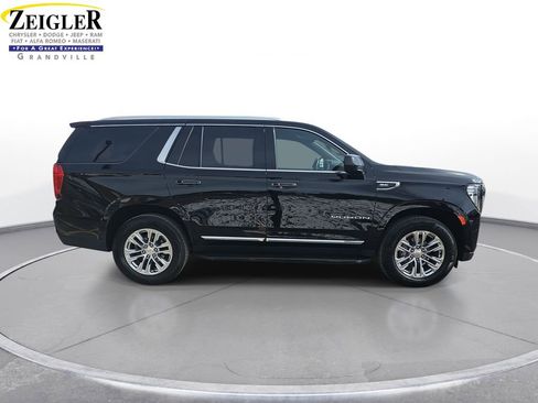 Used 2023 GMC Yukon SLT image 4