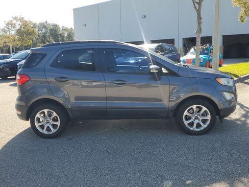 Used 2018 Ford EcoSport SE image 4