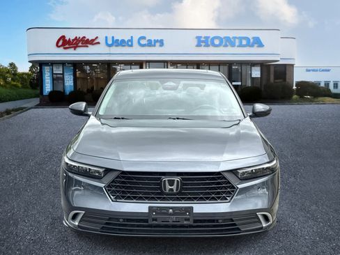 Used 2023 Honda Accord Touring image 8