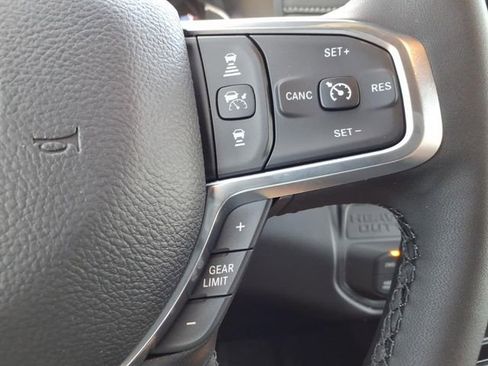 New 2026 RAM 2500 Laramie AWD/4WD image 29