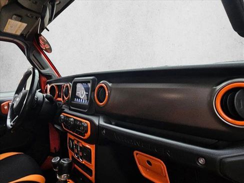 Used 2020 Jeep Wrangler Unlimited Sport image 23