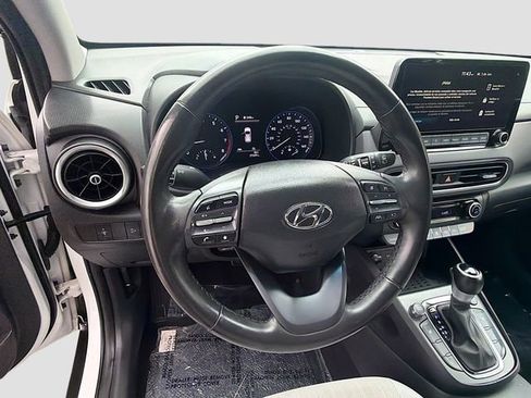 Certified 2023 Hyundai Kona SEL w/ Convenience Package FWD image 11