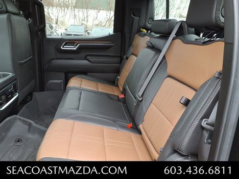 Used 2023 Chevrolet Silverado 1500 High Country w/ Technology Package image 12