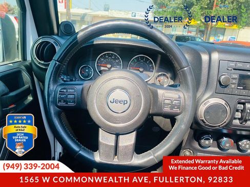 Used 2013 Jeep Wrangler Unlimited Sport image 28