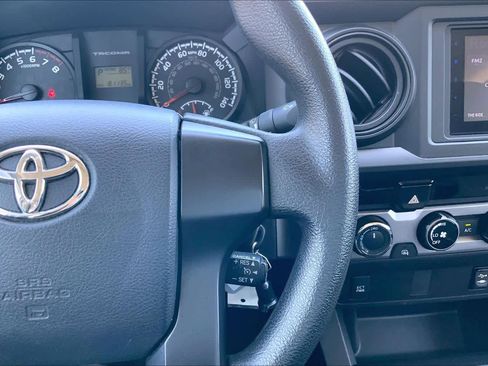 Used 2017 Toyota Tacoma SR w/ Tow Package AWD/4WD image 24
