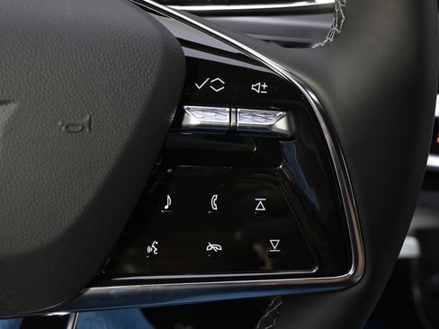 New 2025 Cadillac Lyriq Sport image 33